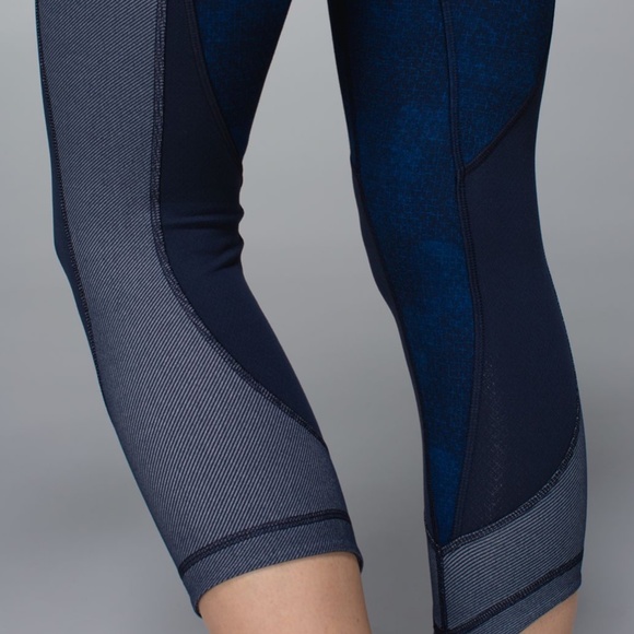 Lululemon Wunder Under Crop Special Edition Sashiko - Picture 3 of 8